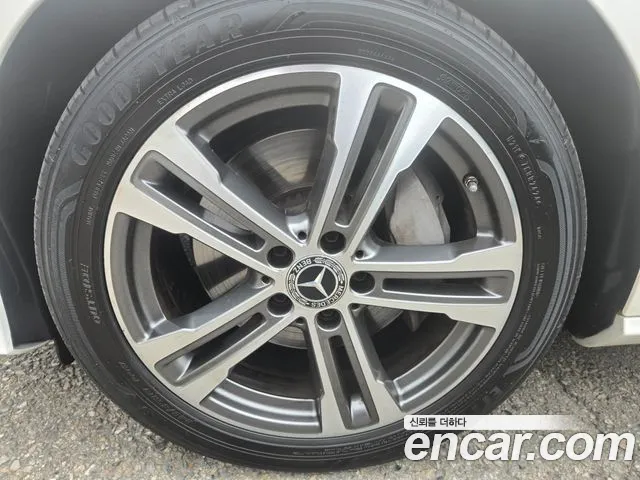 Mercedes-Benz E-Class E-класс W213 E350 4MATIC Avantgarde — Фото автомобиля 5
