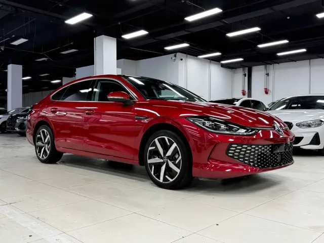 Volkswagen Lamando — Фото автомобиля 4