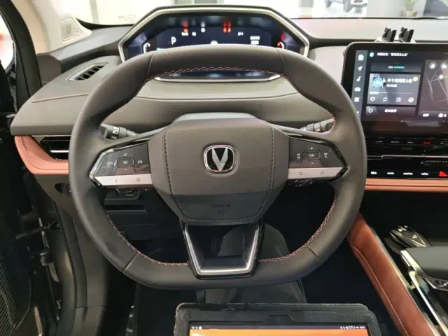 Changan CS55 Plus — Фото автомобиля 10