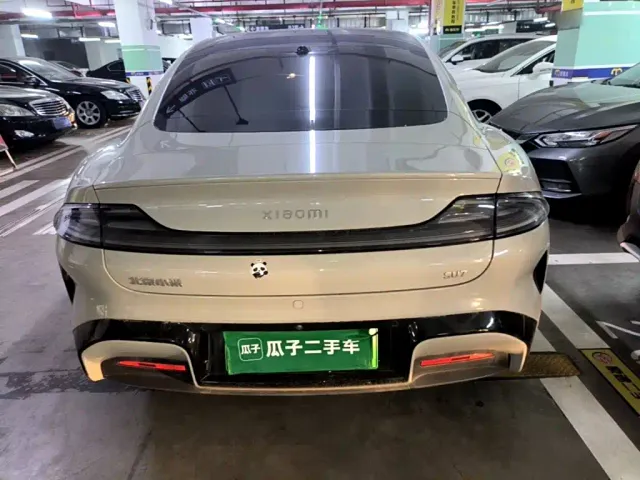 Xiaomi SU7 — Фото автомобиля 5