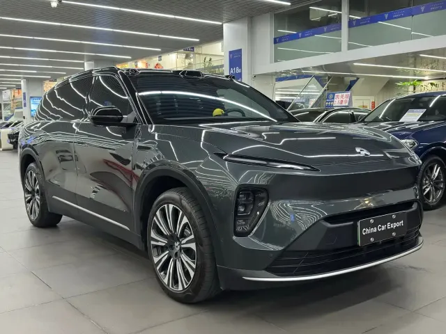 Nio ES8 — Фото автомобиля 3