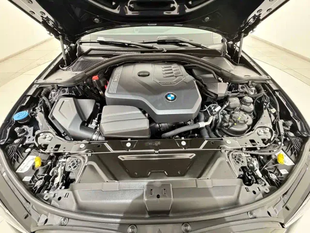 BMW 3 Series — Фото автомобиля 12