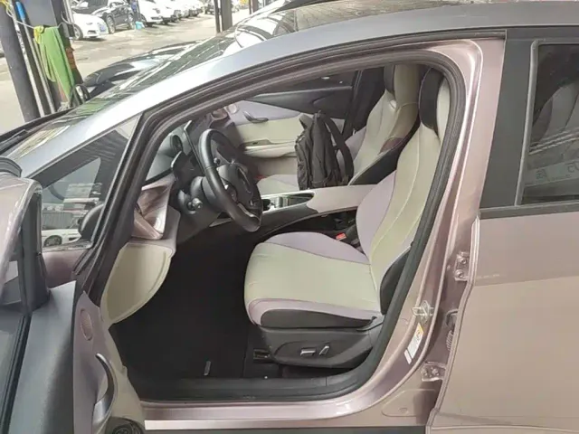 BYD Dolphin — Фото автомобиля 14