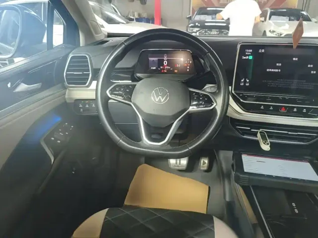 Volkswagen ID.6 Crozz — Фото автомобиля 10