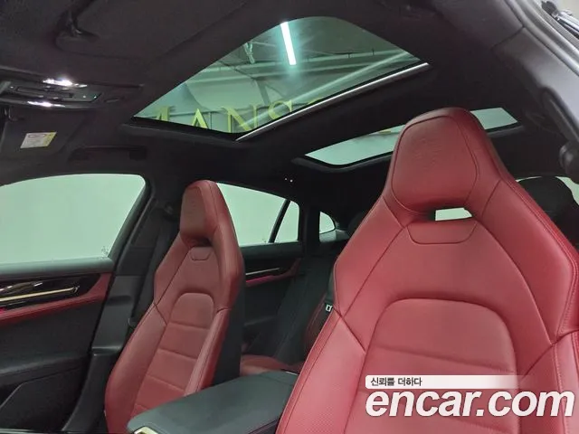 Porsche Panamera 976 — Фото автомобиля 10
