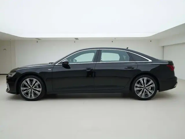 Audi A6L — Фото автомобиля 3