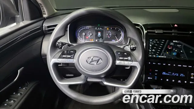 Hyundai Tucson Tucson (NX4) Дизель 2.0 2WD — Фото автомобиля 13