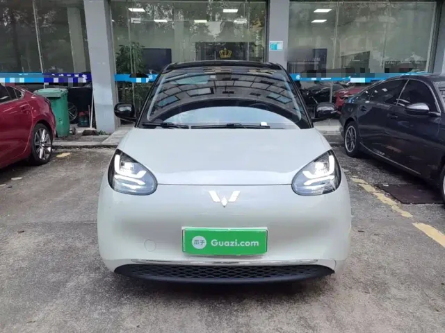 Wuling Bingo — Фото автомобиля 2
