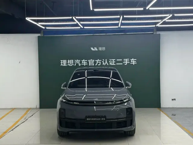 Li Auto L7 — Фото автомобиля 3