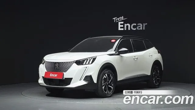 Фотография автомобиля — Peugeot 2008