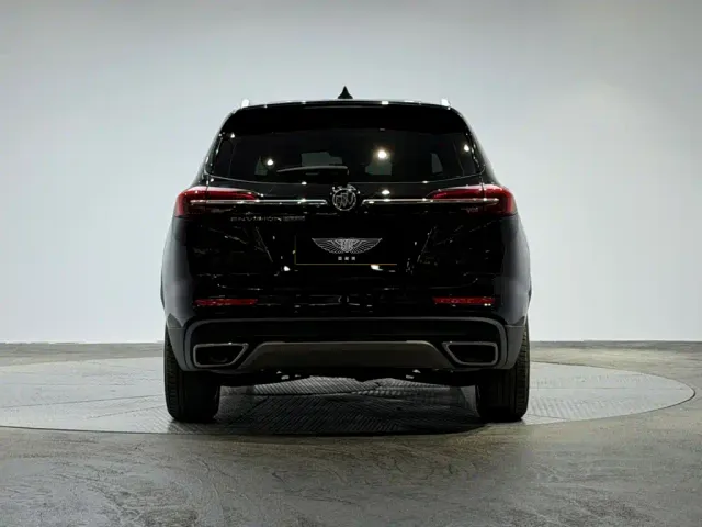 Buick Envision Plus — Фото автомобиля 3