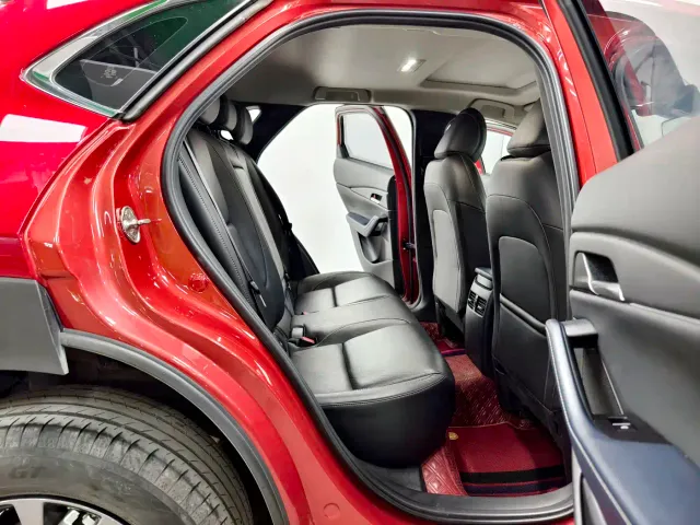 Mazda CX-30 — Фото автомобиля 16