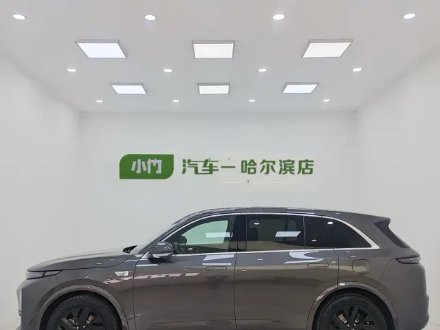 Li Auto L7 — Фото автомобиля 5