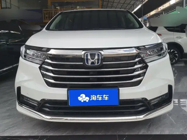 Honda Odyssey — Фото автомобиля 2