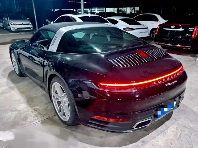 Porsche Porsche 911 2023 Targa 4 3.0T — Фото автомобиля 9