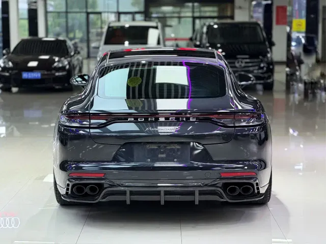 Porsche Panamera — Фото автомобиля 11