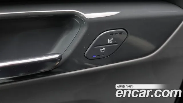 Kia EV9 Long Range 4WD — Фото автомобиля 28