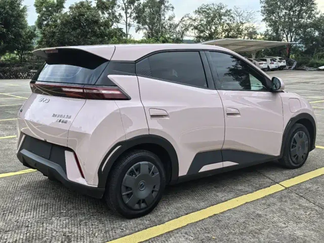 BYD Seagull — Фото автомобиля 6