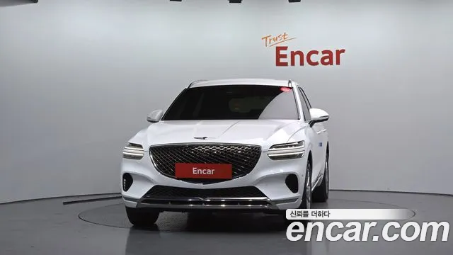 Genesis GV70 — Фото автомобиля 3