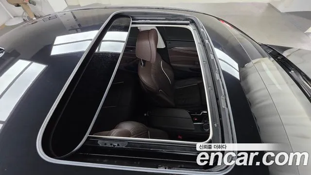 BMW 5 Series G30 — Фото автомобиля 12