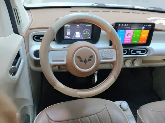 Wuling Hongguang Mini EV — Фото автомобиля 6