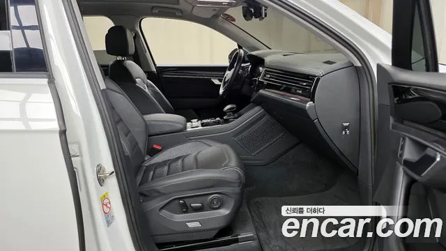 Volkswagen Touareg Touareg 3 поколение 3.0 TDI Premium — Фото автомобиля 10