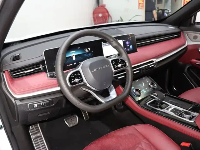 Jetour X70 Plus — Фото автомобиля 10