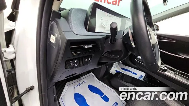 Kia EV6 — Фото автомобиля 14