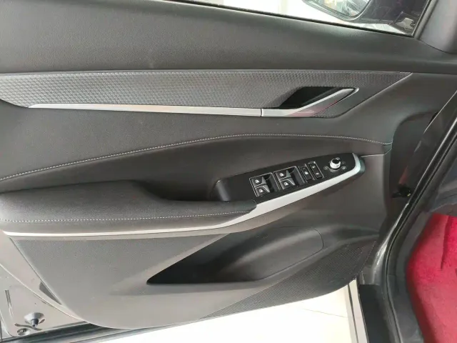 Changan CS75 Plus — Фото автомобиля 10