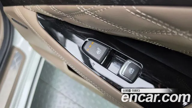 Kia K8 Hybrid — Фото автомобиля 26