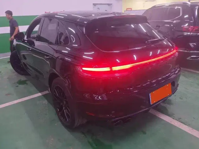 Porsche Macan — Фото автомобиля 8