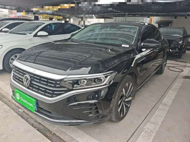 Фотография автомобиля — Volkswagen Passat