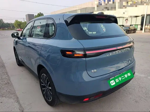 Leapmotor Leapmotor B10 2025 510 LiDAR Edition — Фото автомобиля 4