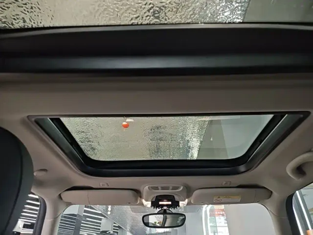 MINI Hatch — Фото автомобиля 17