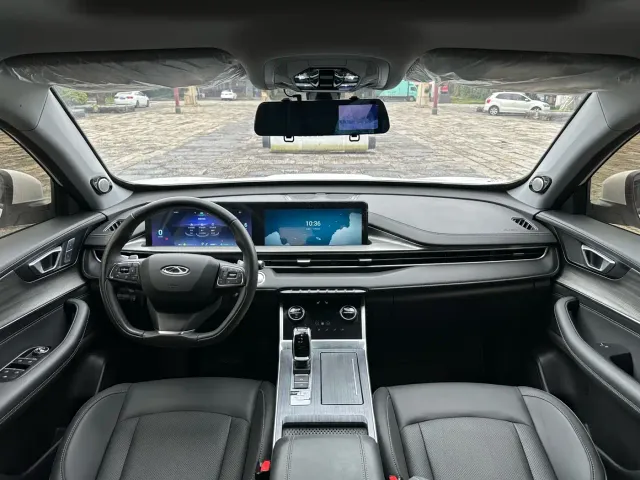 Chery Tiggo 8 — Фото автомобиля 13