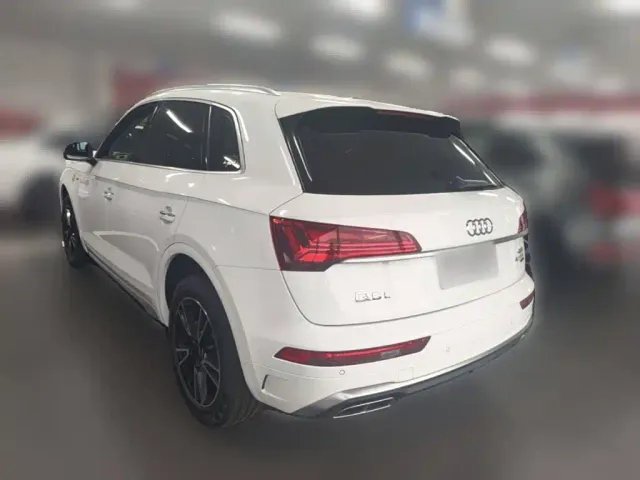 Audi Q5L — Фото автомобиля 8