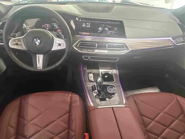BMW X5 — Фото автомобиля 14