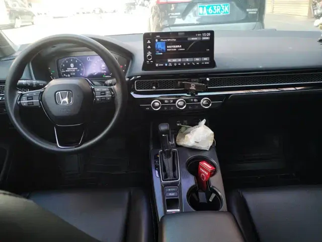 Honda Civic — Фото автомобиля 12
