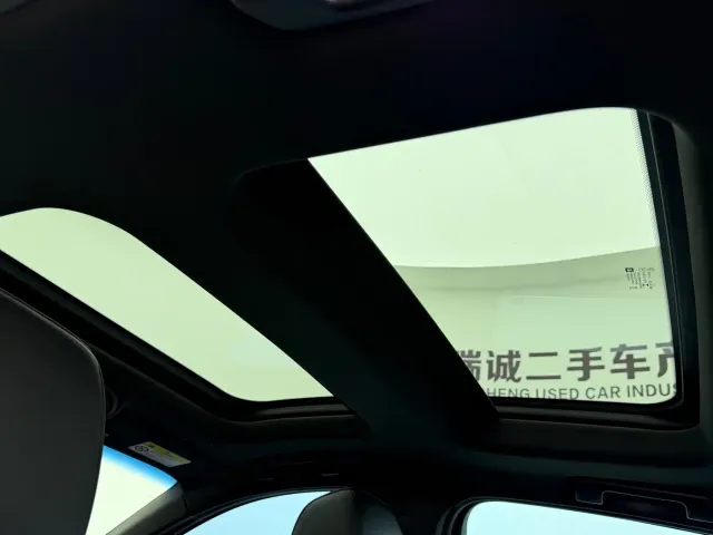 Cadillac CT5 — Фото автомобиля 15