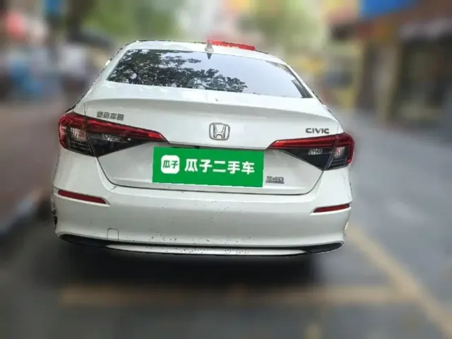 Honda Civic 2023 240TURBO CVT Sporty·C-Special Edition — Фото автомобиля 3