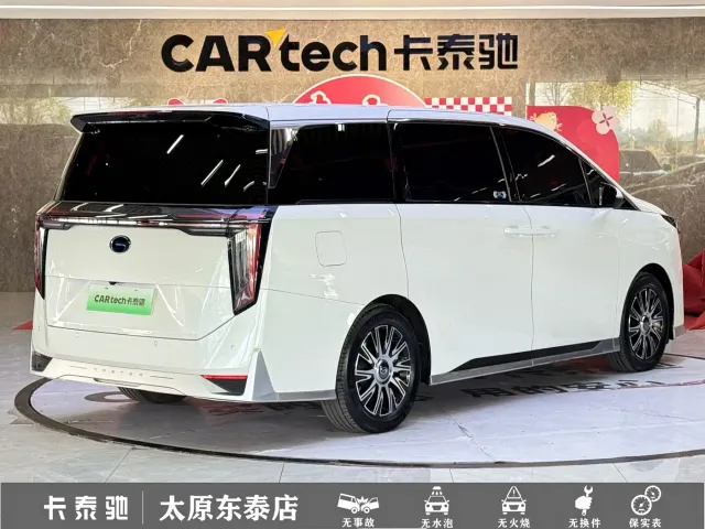 GAC Trumpchi E9 — Фото автомобиля 25