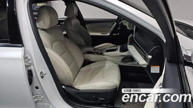 Hyundai Grandeur — Фото автомобиля 22