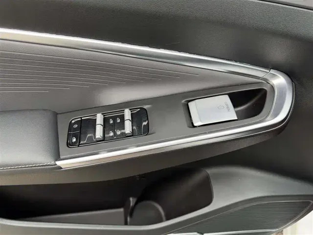 Geely Boyue — Фото автомобиля 27