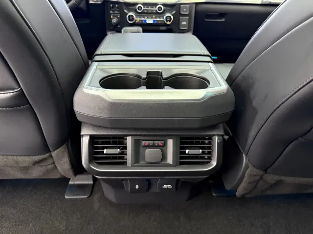 Ford F-150 Raptor — Фото автомобиля 18