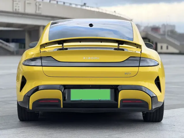 Xiaomi SU7 — Фото автомобиля 5