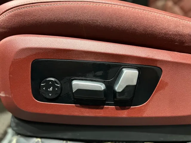 BMW X5 — Фото автомобиля 9