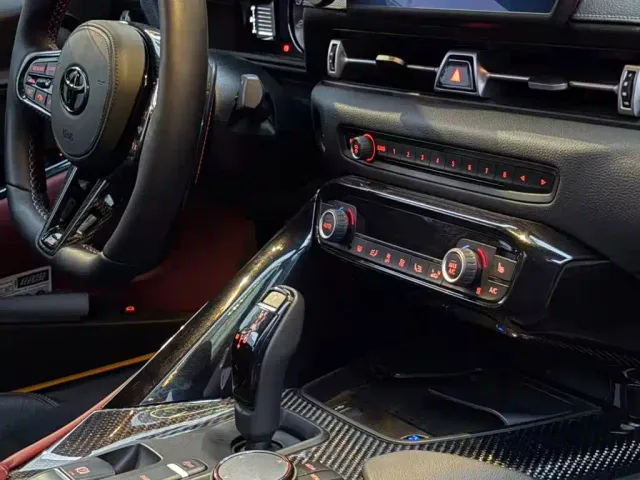 Toyota Supra — Фото автомобиля 8