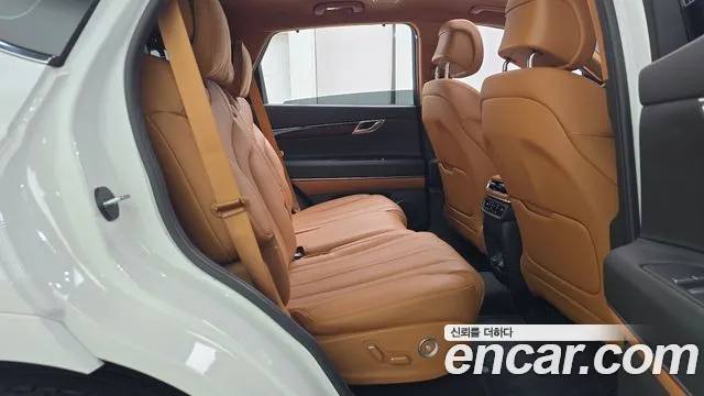 Genesis GV80 — Фото автомобиля 17