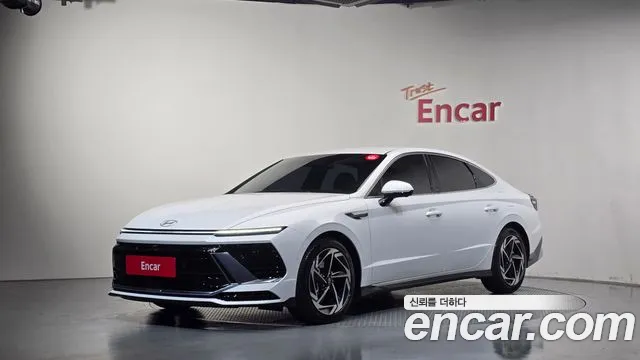 Фотография автомобиля — Hyundai Sonata DN8