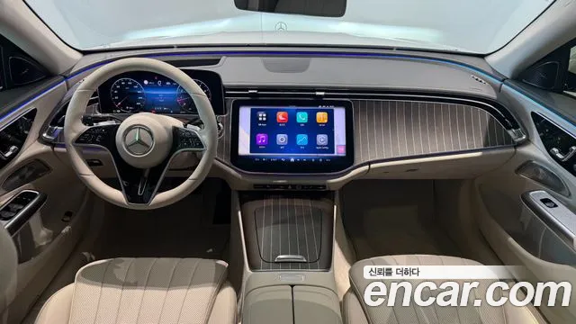 Mercedes-Benz E-Class — Фото автомобиля 14